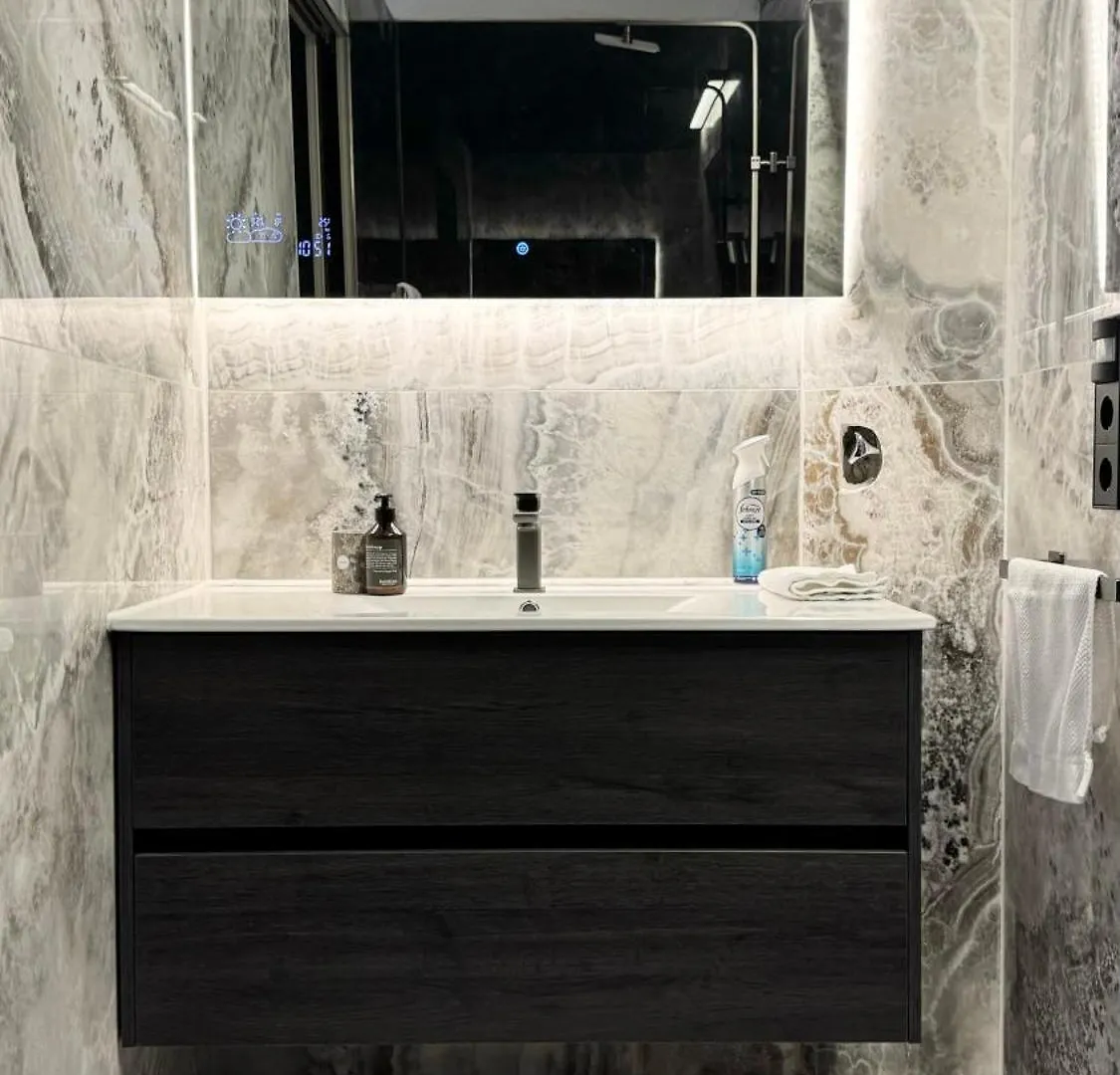 Exklusives Designer-Apartment In Altbogenhausen Hochwertige Ausstattung Fuer Hoechste Ansprueche Munich