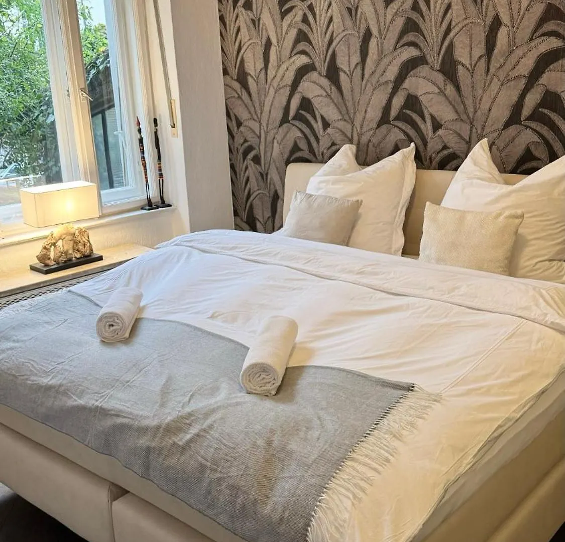 Exklusives Designer-Apartment In Altbogenhausen Hochwertige Ausstattung Fuer Hoechste Ansprueche Munich 0*,