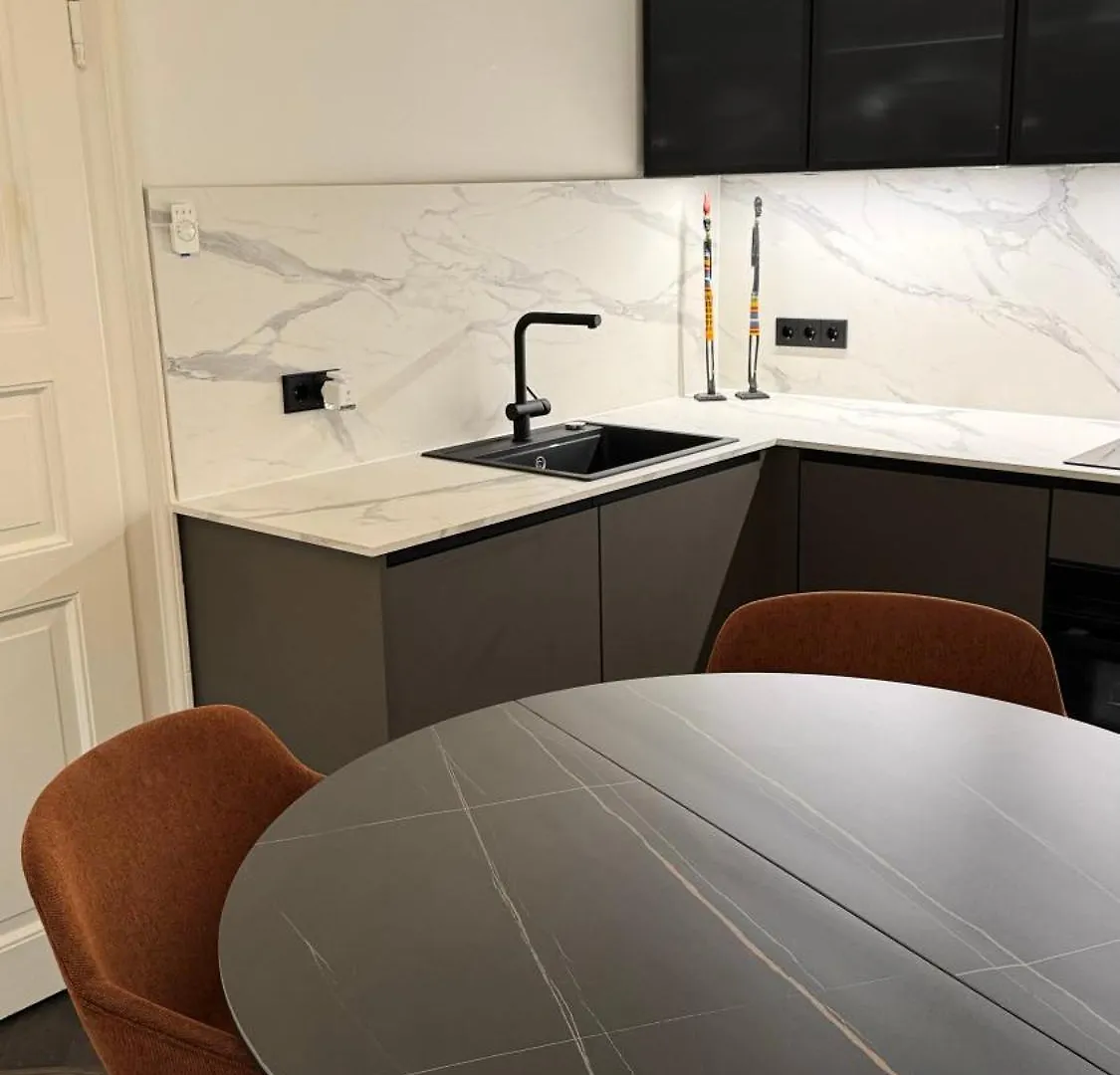 Exklusives Designer-Apartment In Altbogenhausen Hochwertige Ausstattung Fuer Hoechste Ansprueche Munich 0*,  Germany