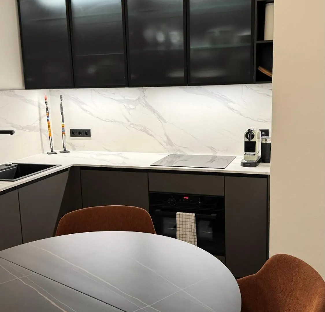 Exklusives Designer-Apartment In Altbogenhausen Hochwertige Ausstattung Fuer Hoechste Ansprueche Munich Germany